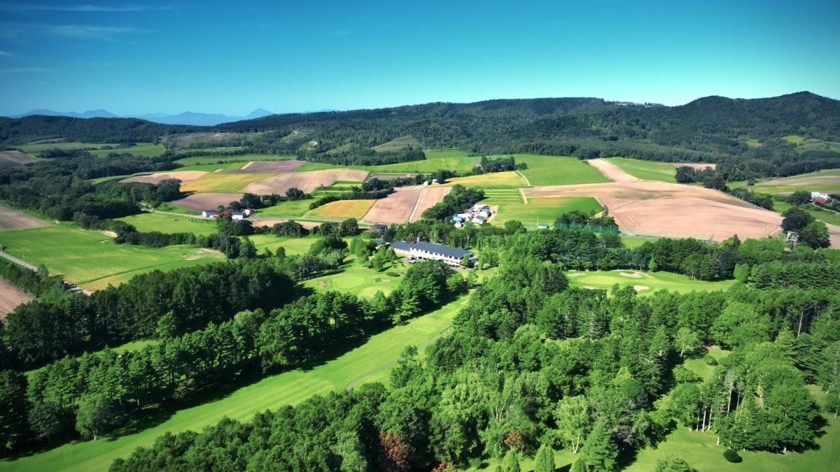 ゴルフ場全景写真