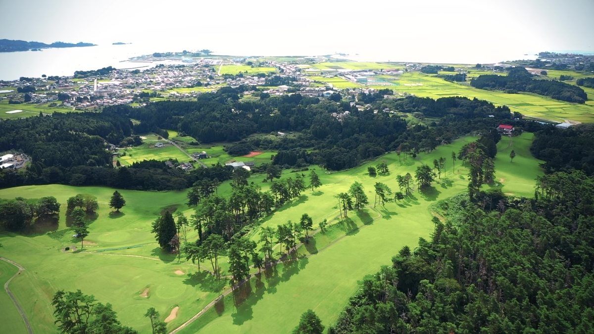 ゴルフ場全景写真