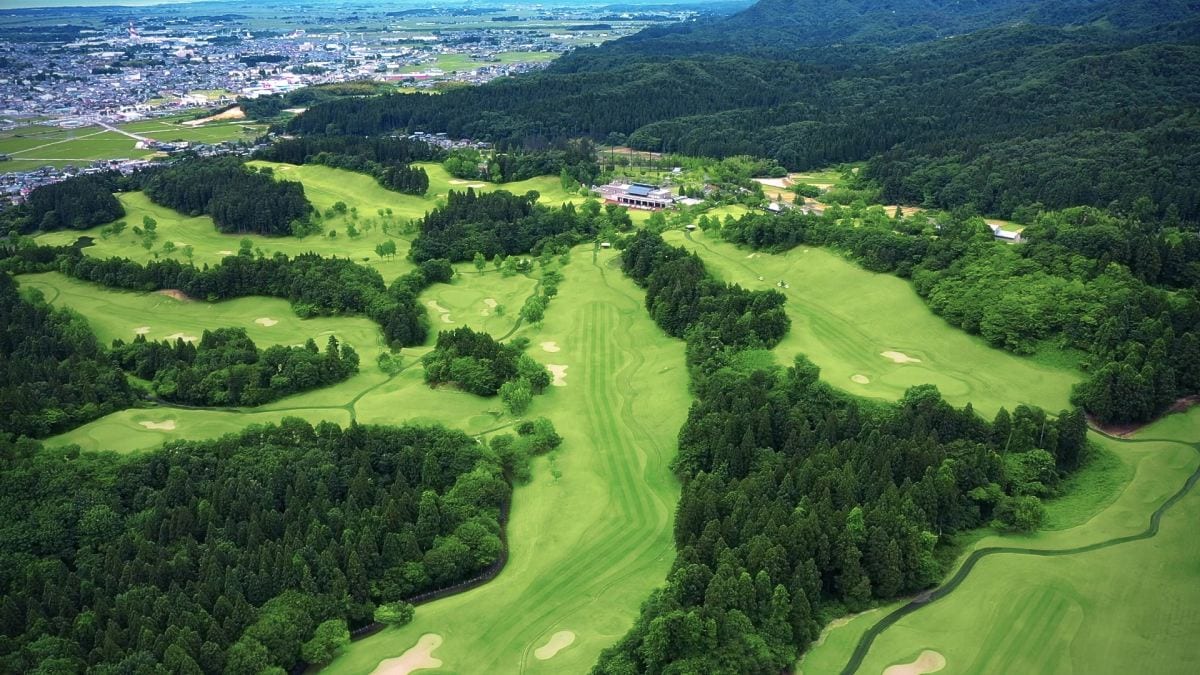 ゴルフ場全景写真