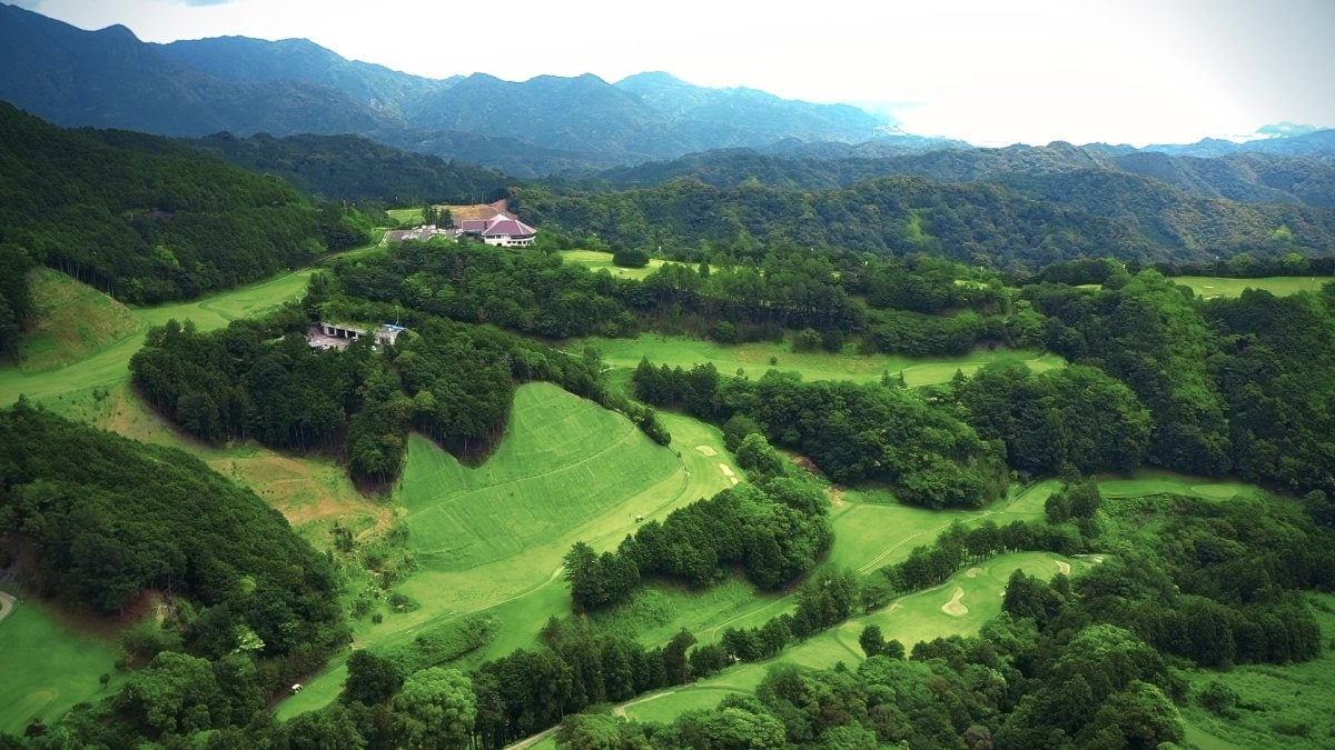 ゴルフ場全景写真
