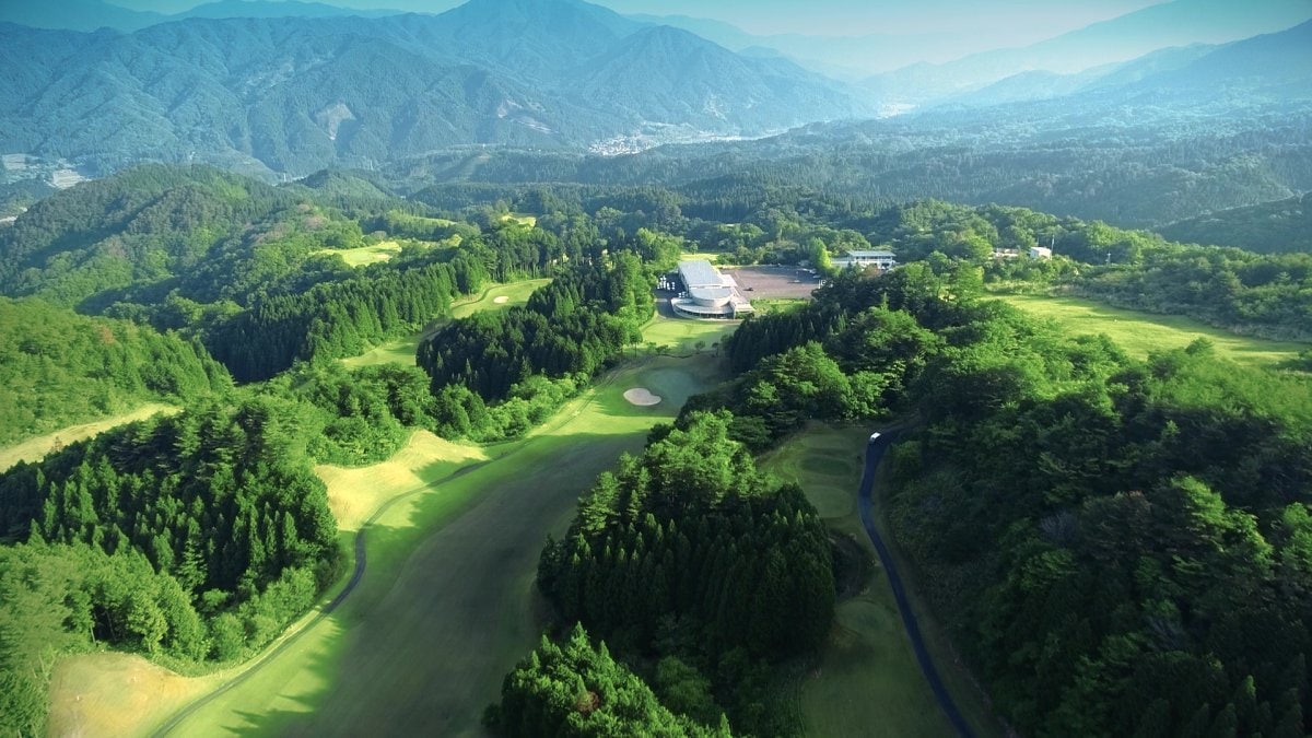 ゴルフ場全景写真