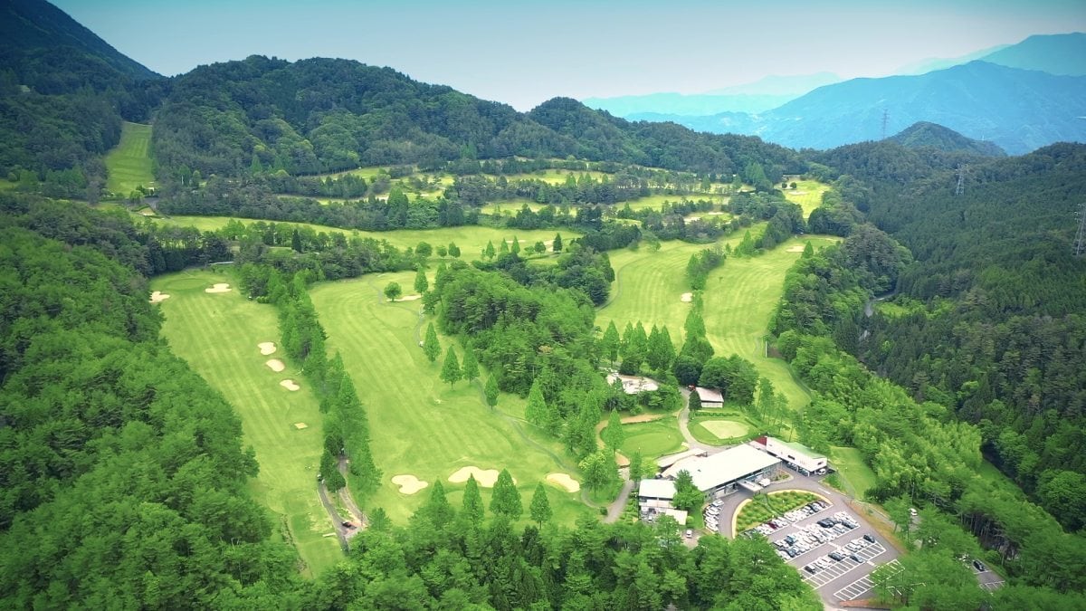 ゴルフ場全景写真