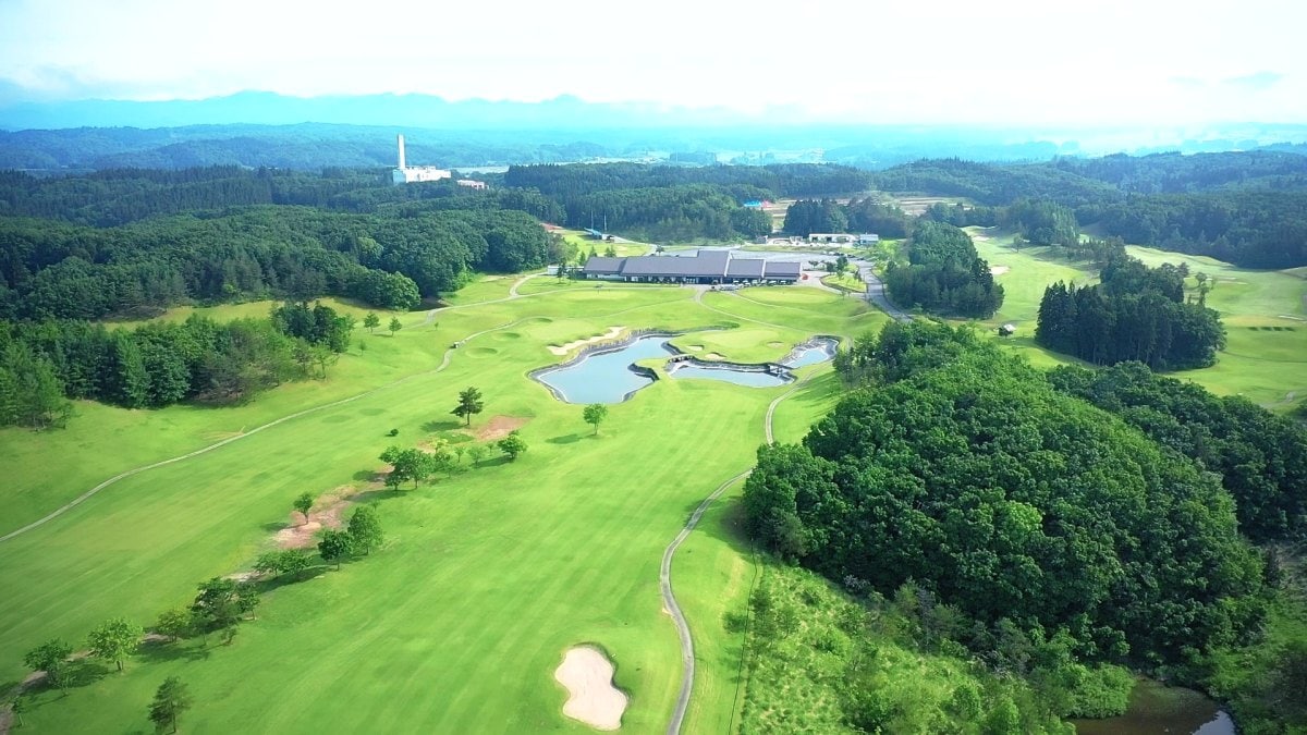 ゴルフ場全景写真